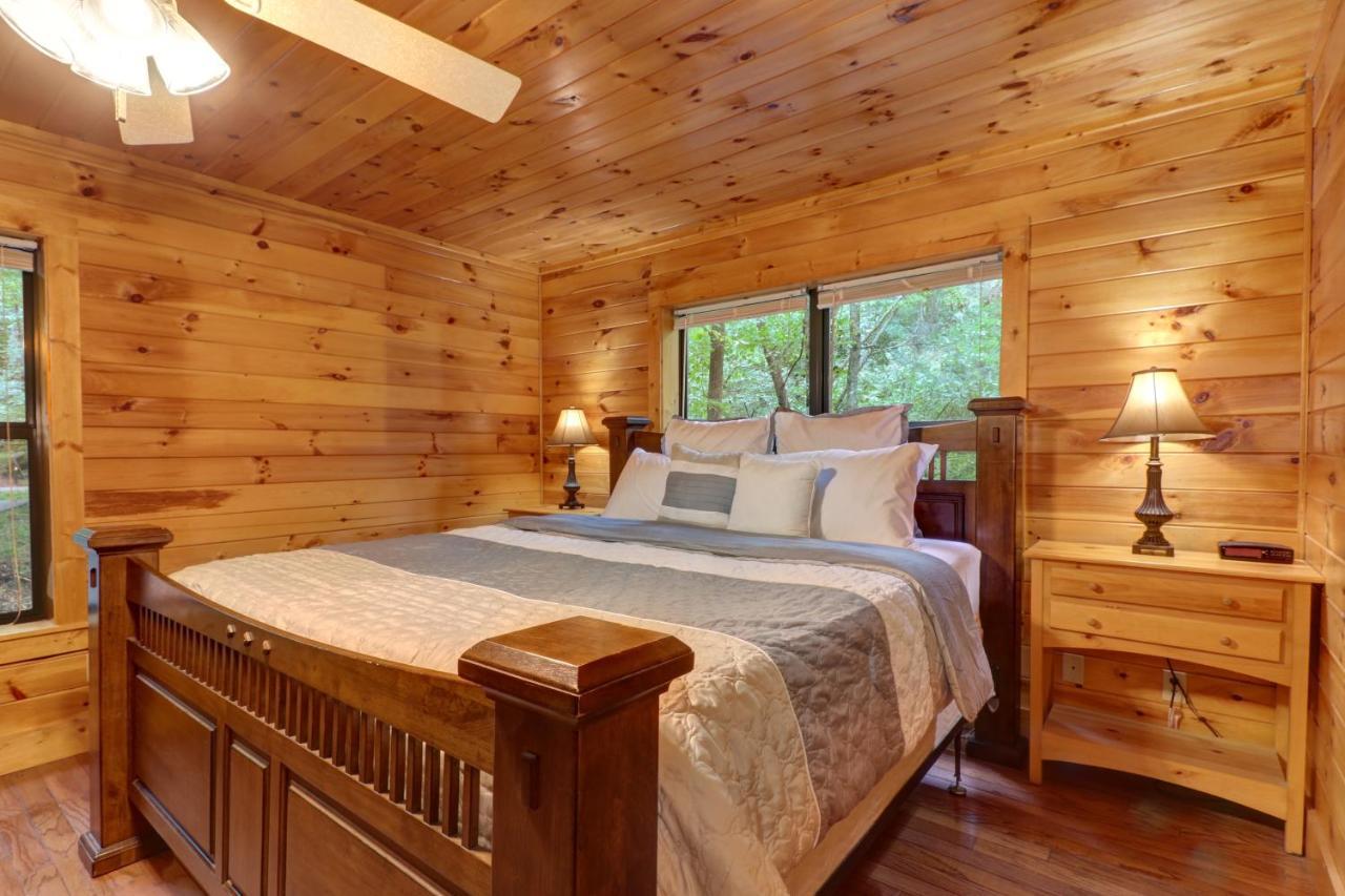 Friendly Bear Cabin Пиджен Фордж Екстериор снимка