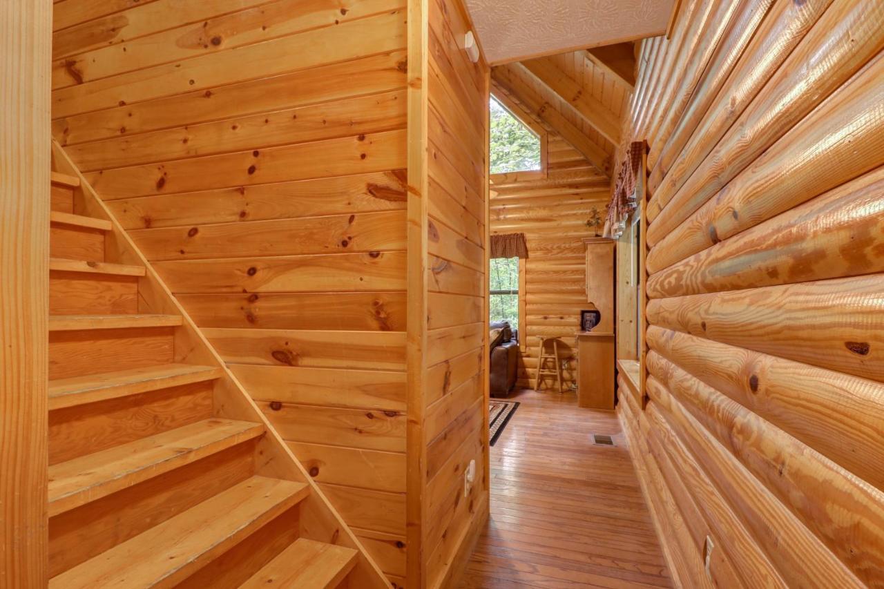 Friendly Bear Cabin Пиджен Фордж Екстериор снимка